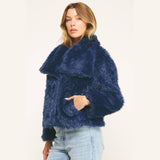 LUXE NAVY FAUX FUR CROPPED JACKET: NAVY / M
