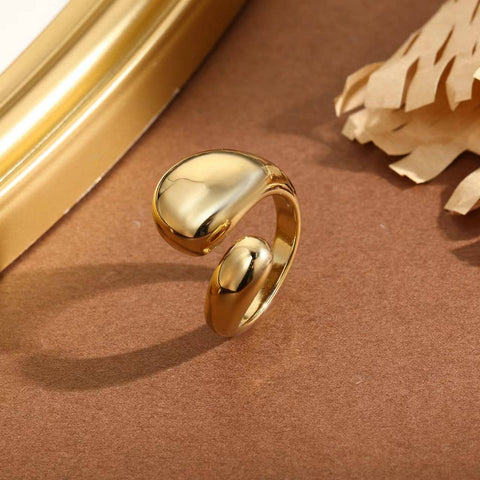 Golden Hug Ring With Large Tip