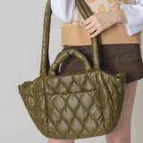 Wave Padded Shoulder Bag: BUR / ONE SIZE