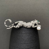 Rhinestones Inlaid Cheetah Brooch: Golden