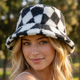 Sherpa Checker Print Fleece Bucket Hat: BW