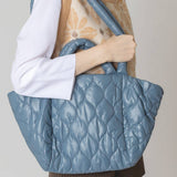 Wave Padded Shoulder Bag: BUR / ONE SIZE