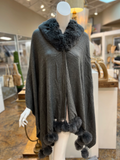 CP23112 Snow Flurry Cape w/Faux Fur Trim: 04 D Red